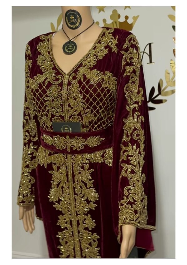 Luxury Black Moroccan Kaftan Dress with Gold Embroidery (2)